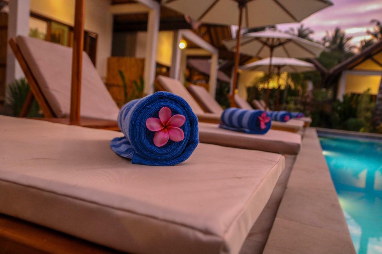 Cozy Cottages Lombok Senggigi Exteriör bild